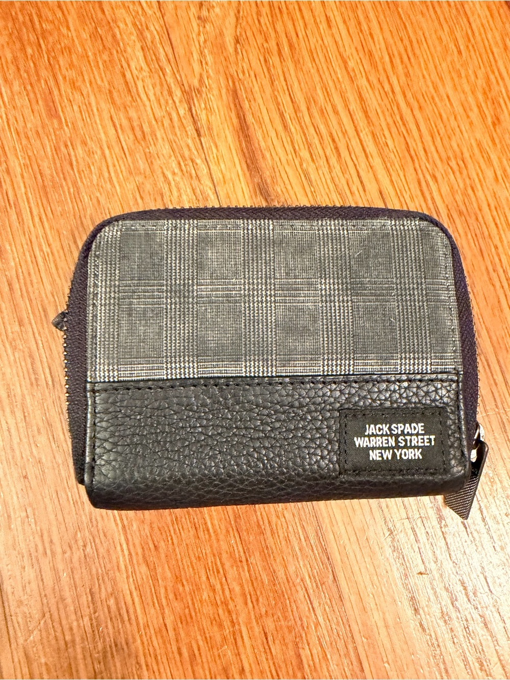 Jack Spade Gray Plaid & Black Pebbled Zip Card Wallet